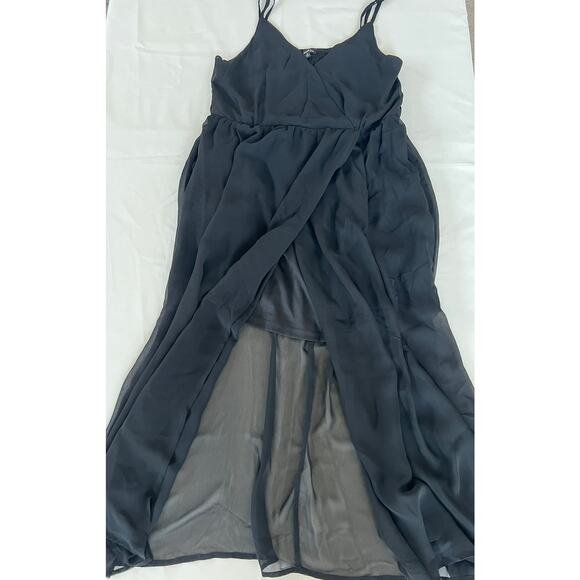 Amellia dress women’s size medium black flowy adjustable strap with pockets - Picture 3 of 10